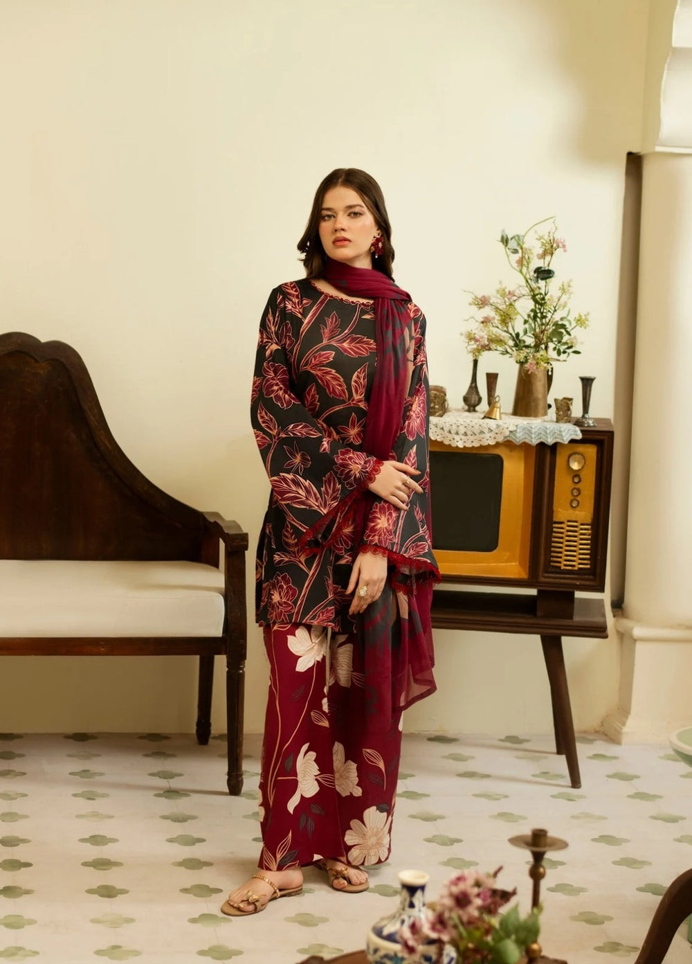 3 Piece BreezeLawn Printed UnStitched Suit with Printed Dupatta & Printed Trouser.