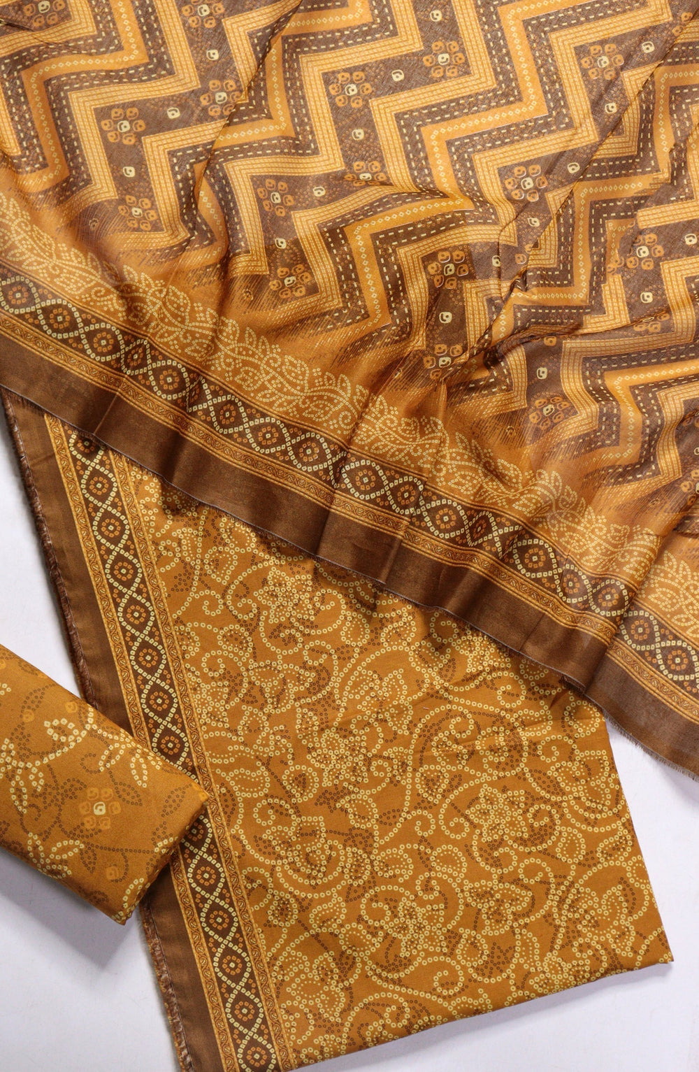 Printed Lawn Unstitched 3 Piece Suit